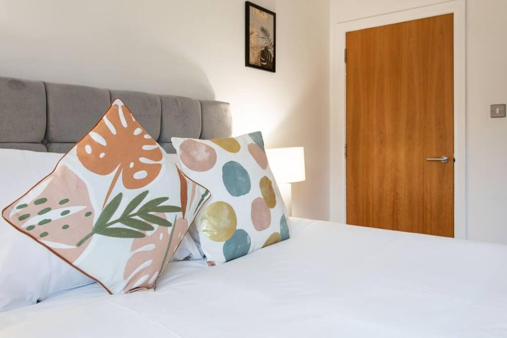 Best City Centre Luxurious Home Free Parking Belfast Dış mekan fotoğraf