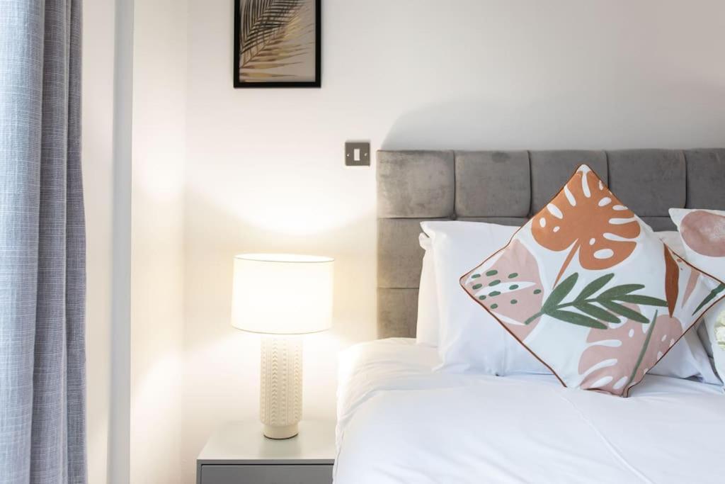 Best City Centre Luxurious Home Free Parking Belfast Dış mekan fotoğraf