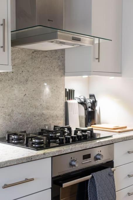 Best City Centre Luxurious Home Free Parking Belfast Dış mekan fotoğraf