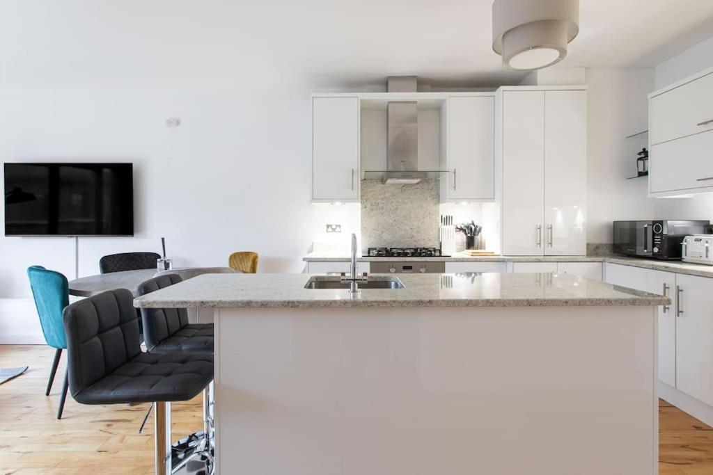 Best City Centre Luxurious Home Free Parking Belfast Dış mekan fotoğraf