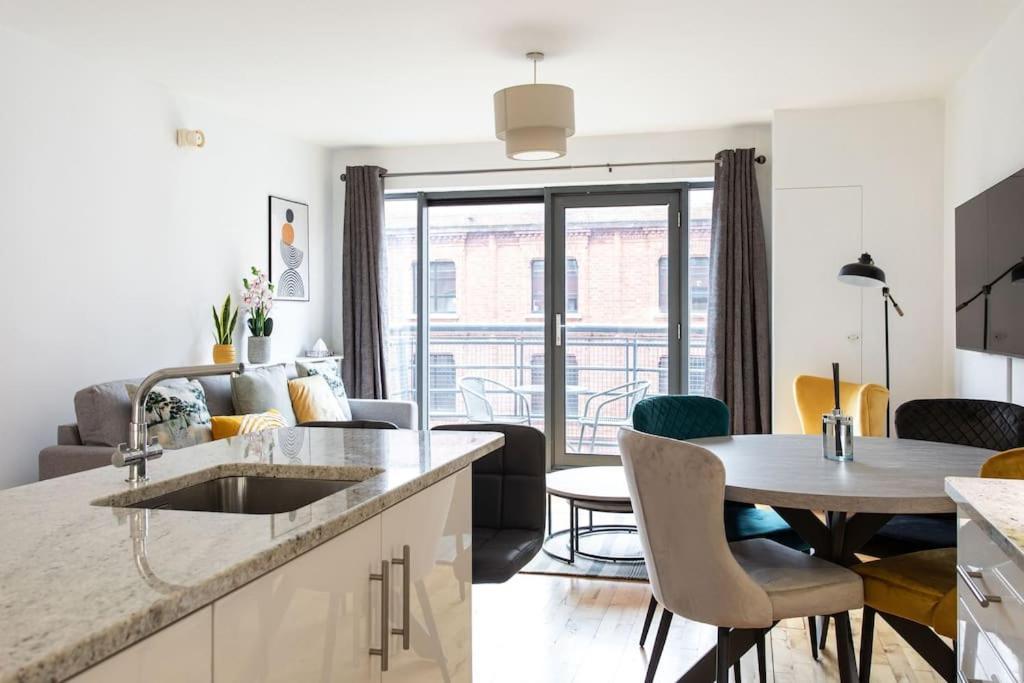 Best City Centre Luxurious Home Free Parking Belfast Dış mekan fotoğraf